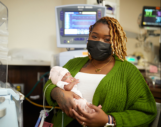 Mother with preemie in UMC NICU 